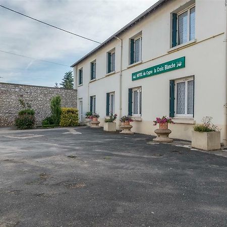 Hotel Du Cygne De La Croix Blanche Lailly-en-Val 外观 照片